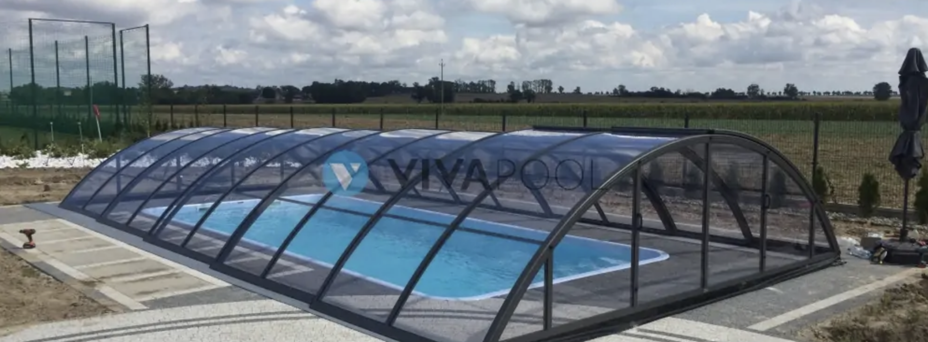 Pompa ciepła do basenu – jak działa i dlaczego uznawana jest za najtańszy sposób ogrzewania wody?